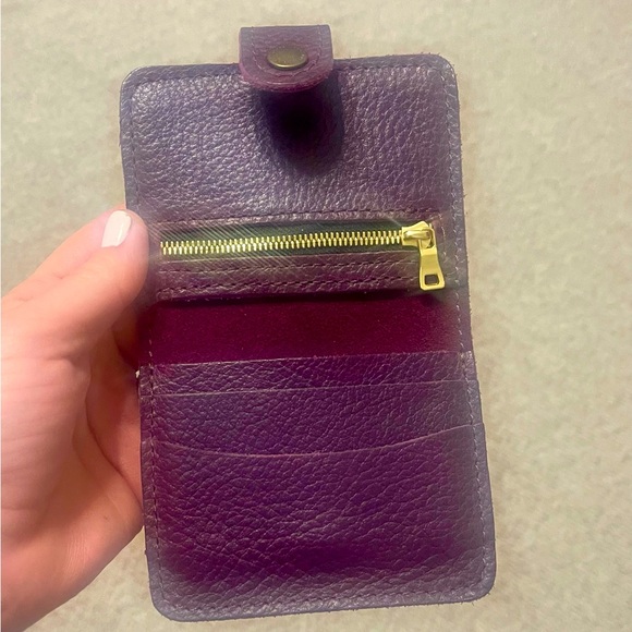 Portland Leather Premium Plum Small Bifold Wallet - Picture 2 of 7